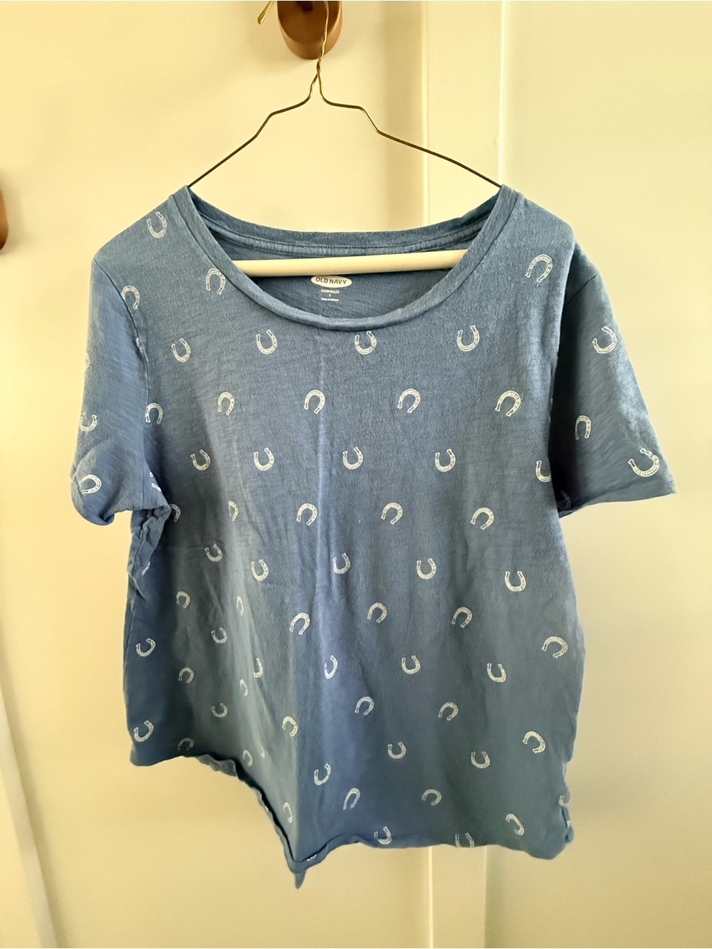 Old Navy Blue Horseshoe Tee